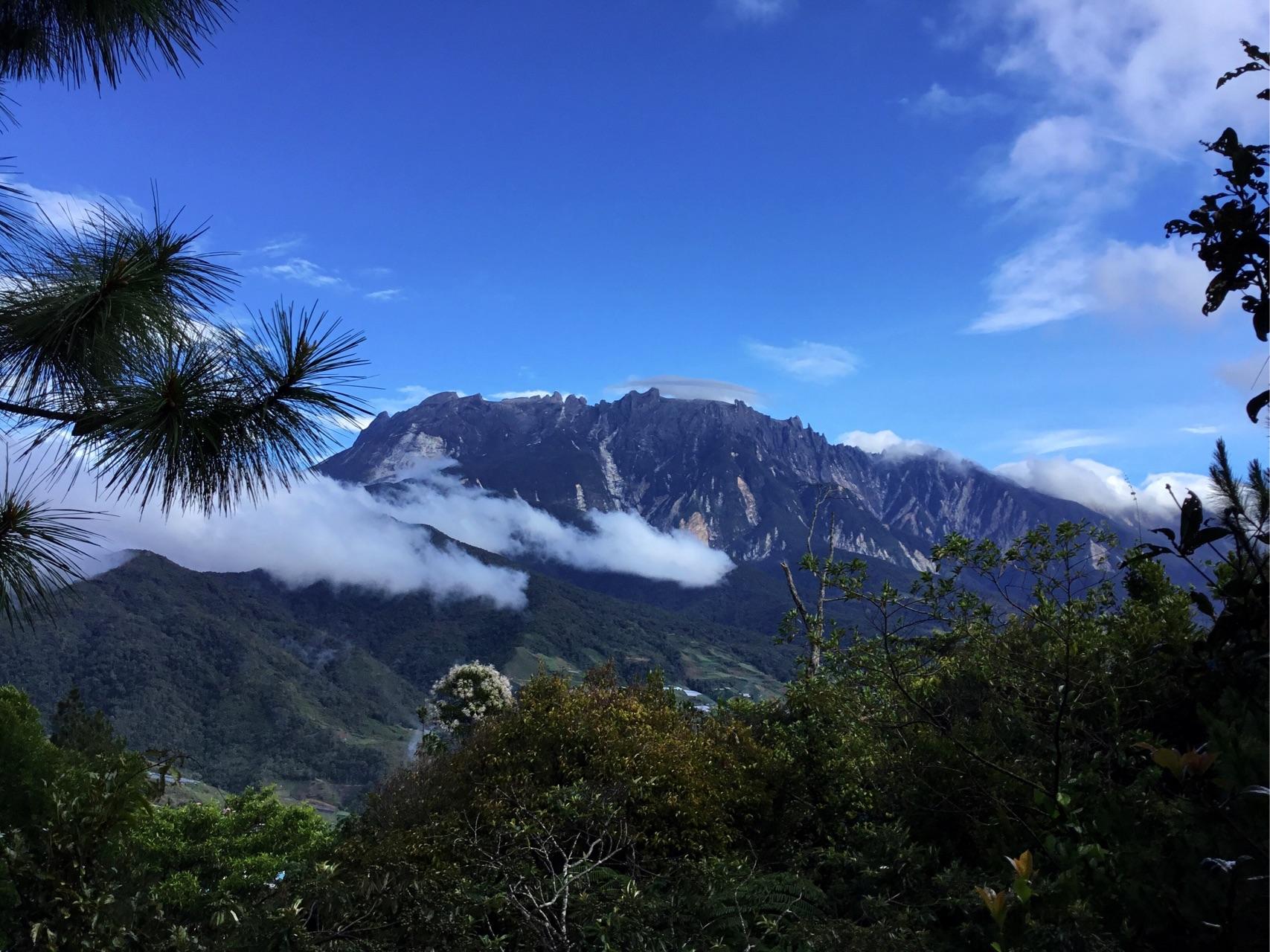 沙巴的神奇的神山
