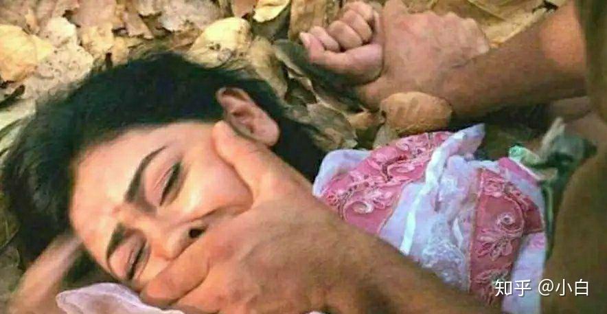 俄对印发飙了印军上校强奸俄罗斯美女震惊俄罗斯