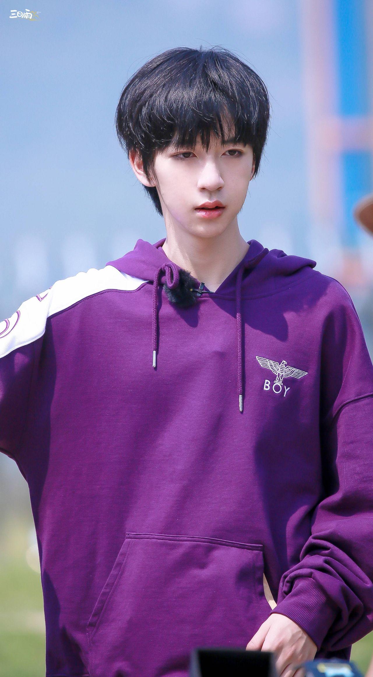 关注问题 67 写回答 登录/注册 tf家族 时代峰峻 贺峻霖 李天泽