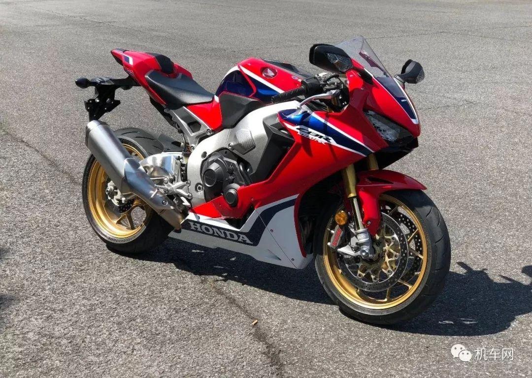 聊聊火刃2018款本田cbr1000rr