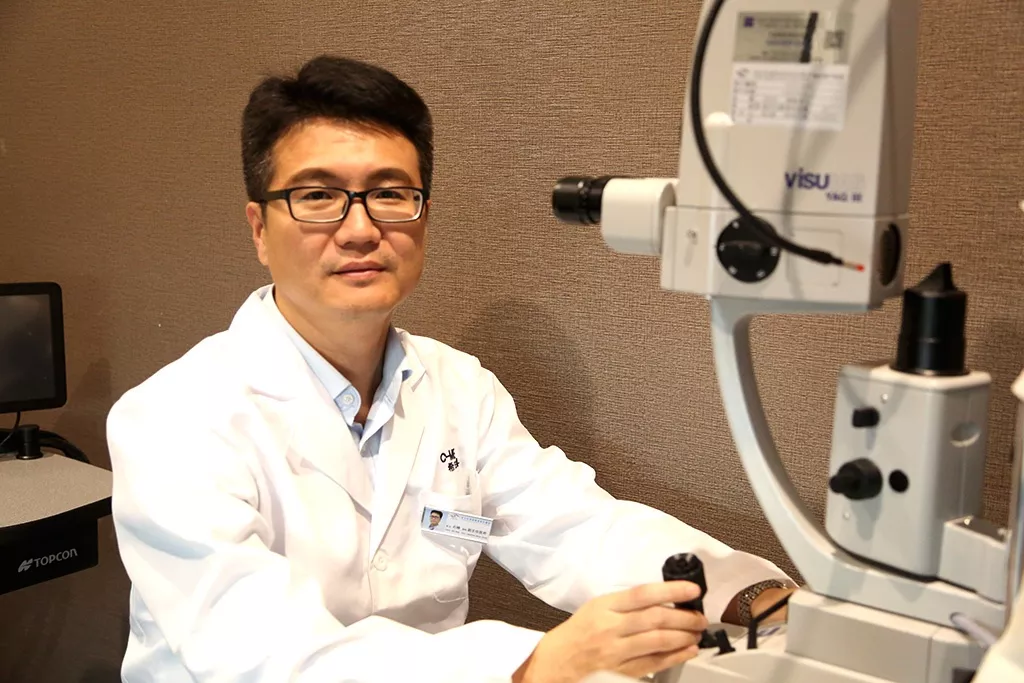 为什么会选择成为一名眼科医生听听他们的故事