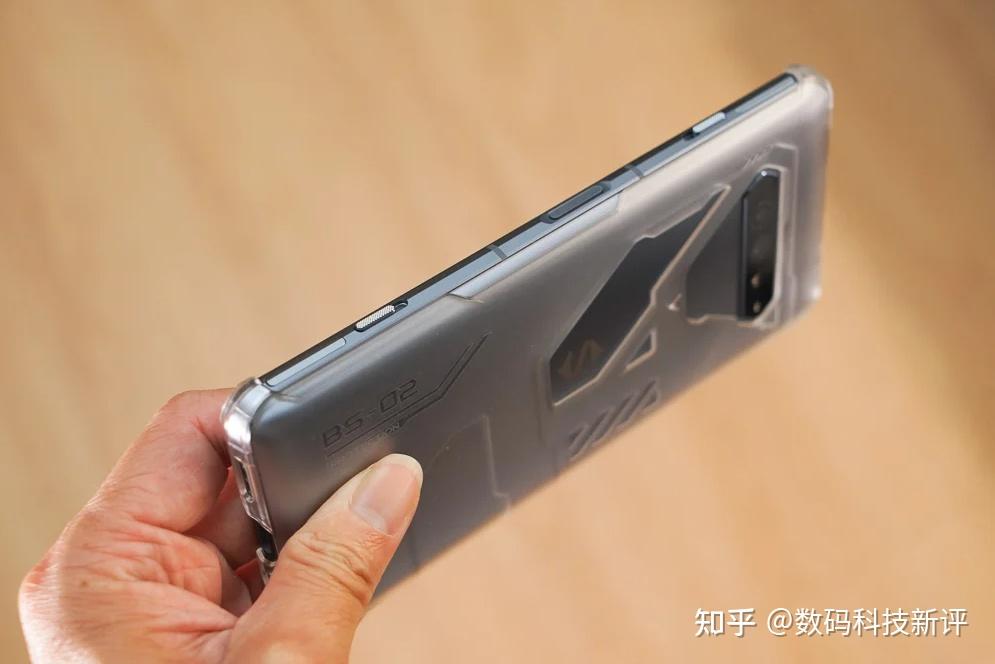 开箱评测|小米黑鲨4,史上最高cp值的870手机