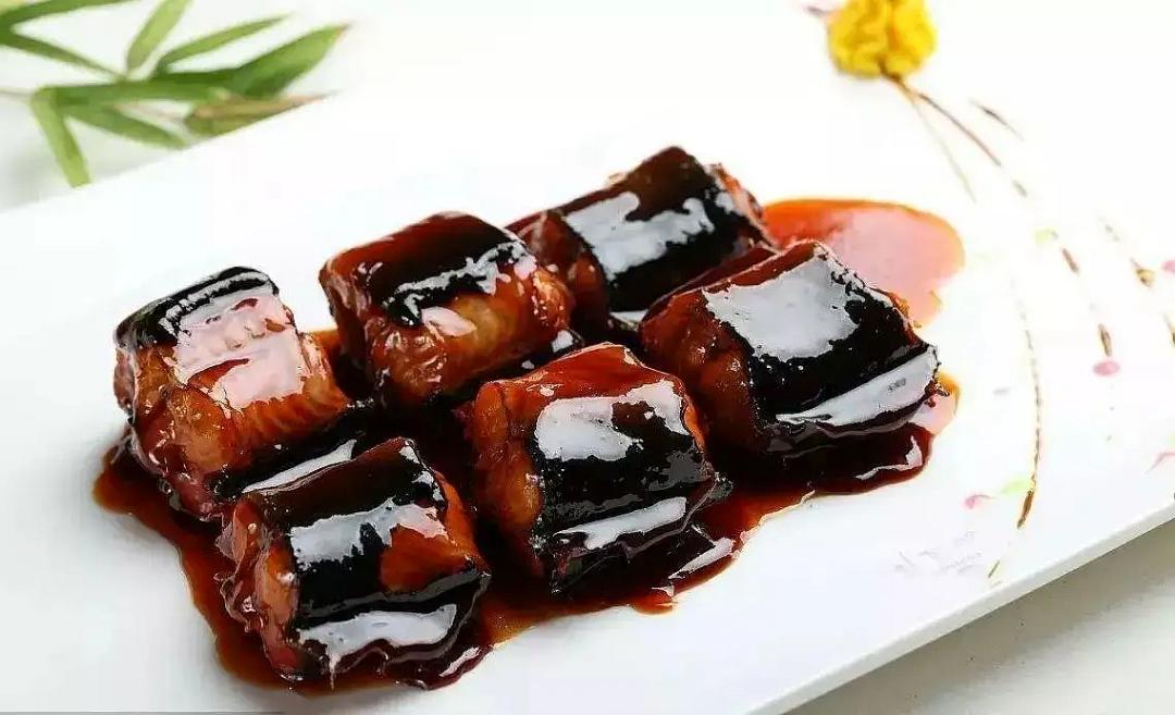 集苏州传统美食之大成的菜品