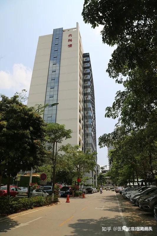 三亚市人民医院2021年紧急招聘护士10名大中专及以上可报