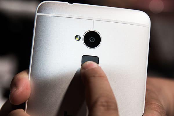 2. 后置指纹解锁