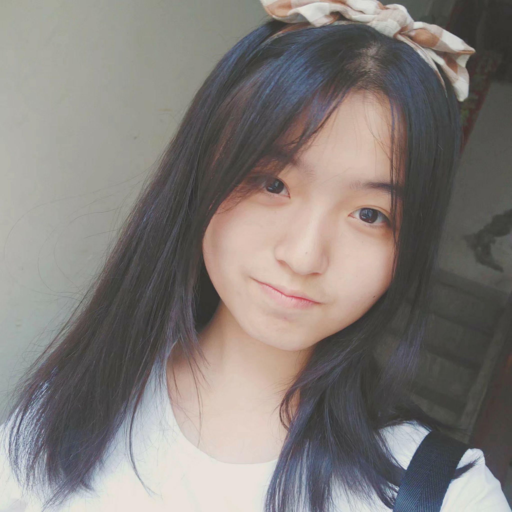 有一个超可爱的女朋友是种怎样的体验