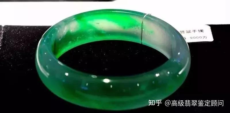 翡翠“手镯王”惊现苏富比拍卖会，估价一个亿！ - 知乎