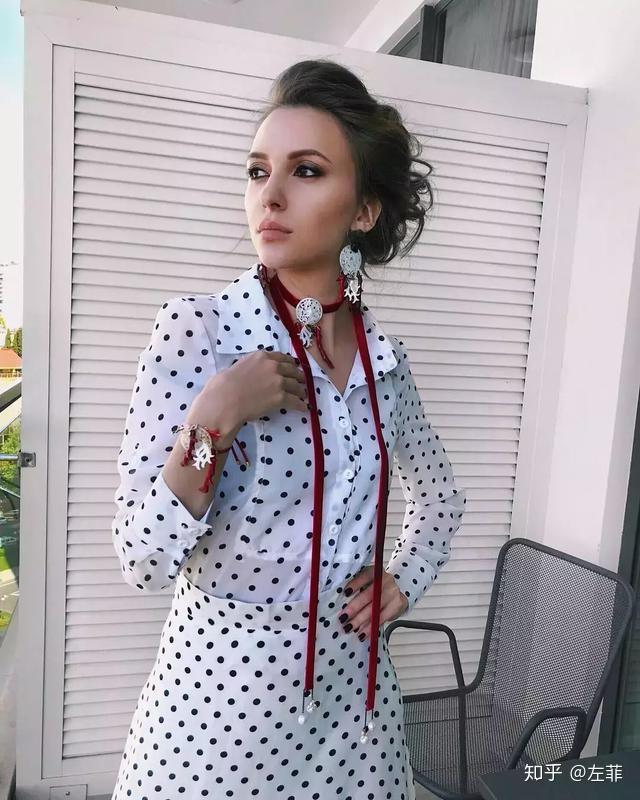 关注公众号"左菲约瘦",5天体验减肥,可瘦3-5斤;回复"福利",获取28天