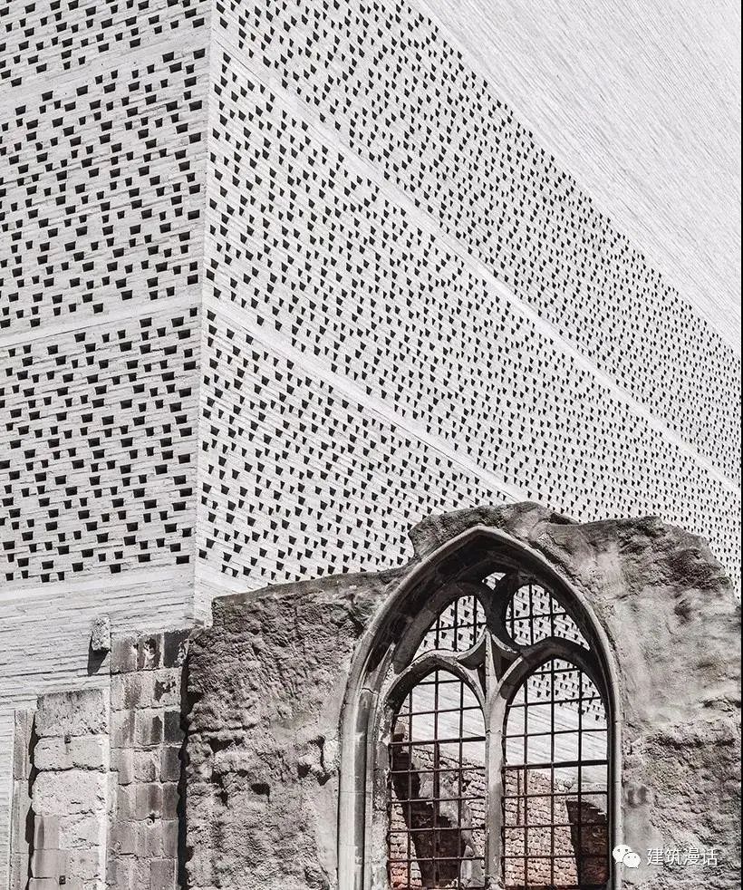 极简主义建筑--彼得卒姆托-科伦巴美术馆