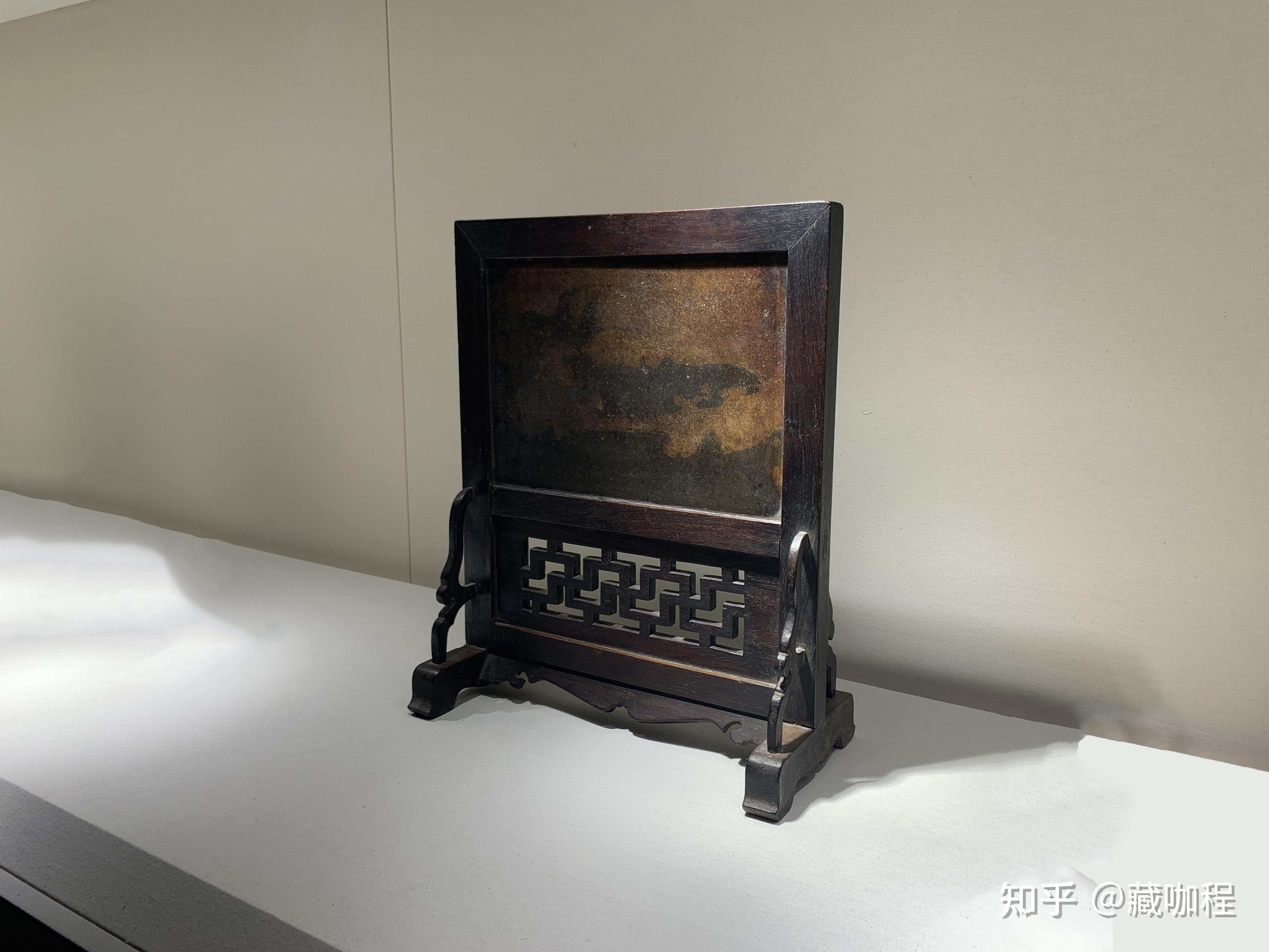 色泽如此沉穆,黄花梨卍字纹镶石板座屏 - 知乎