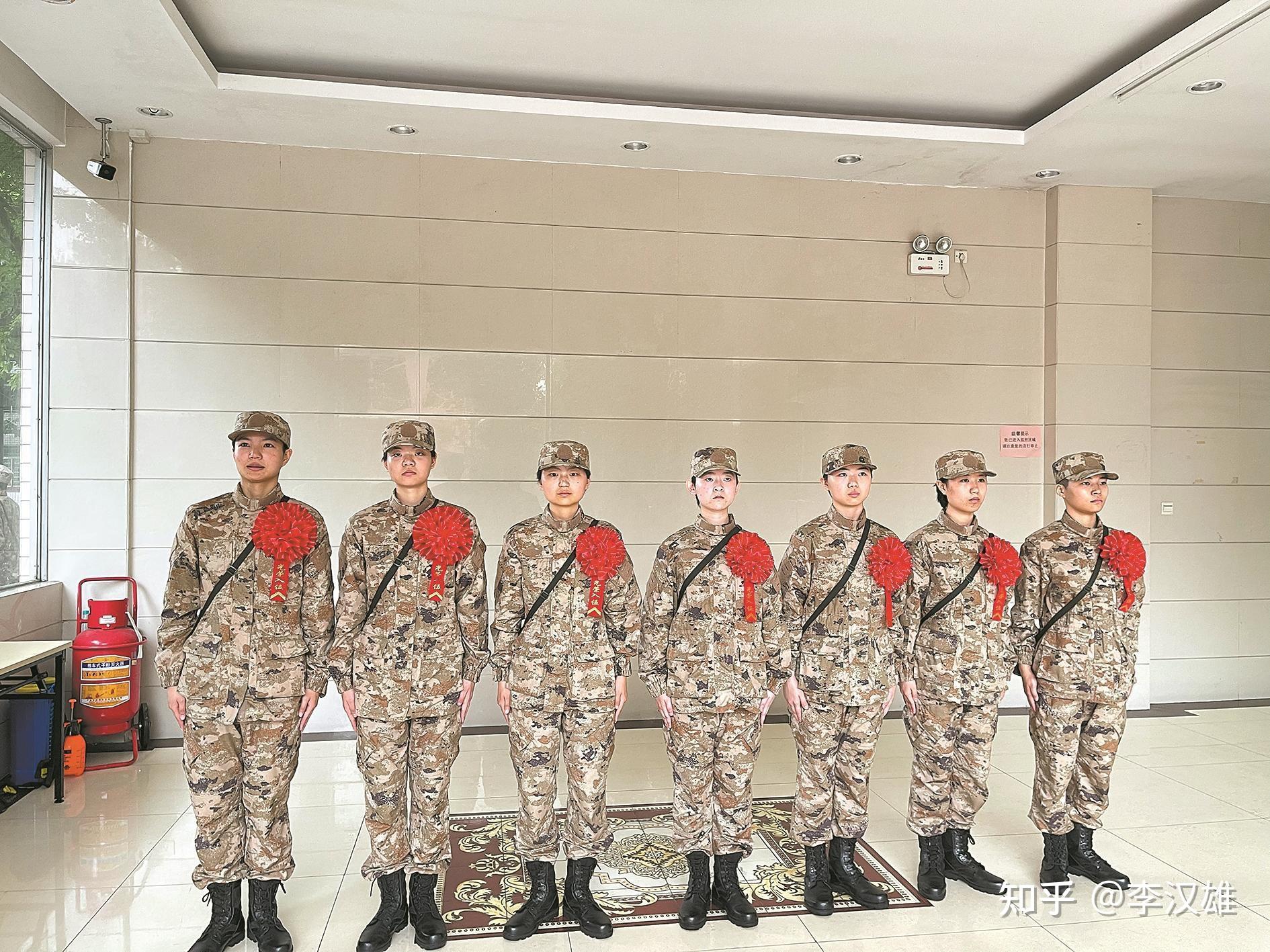英姿飒爽赴军营！广州市32名女兵相继奔赴全国各地服役 - 知乎