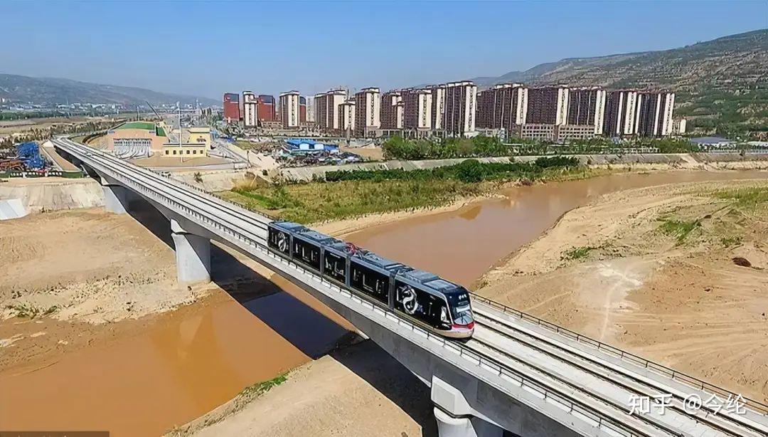 万科卖地珠海拆轻轨高铁涨价,背后真相很残酷