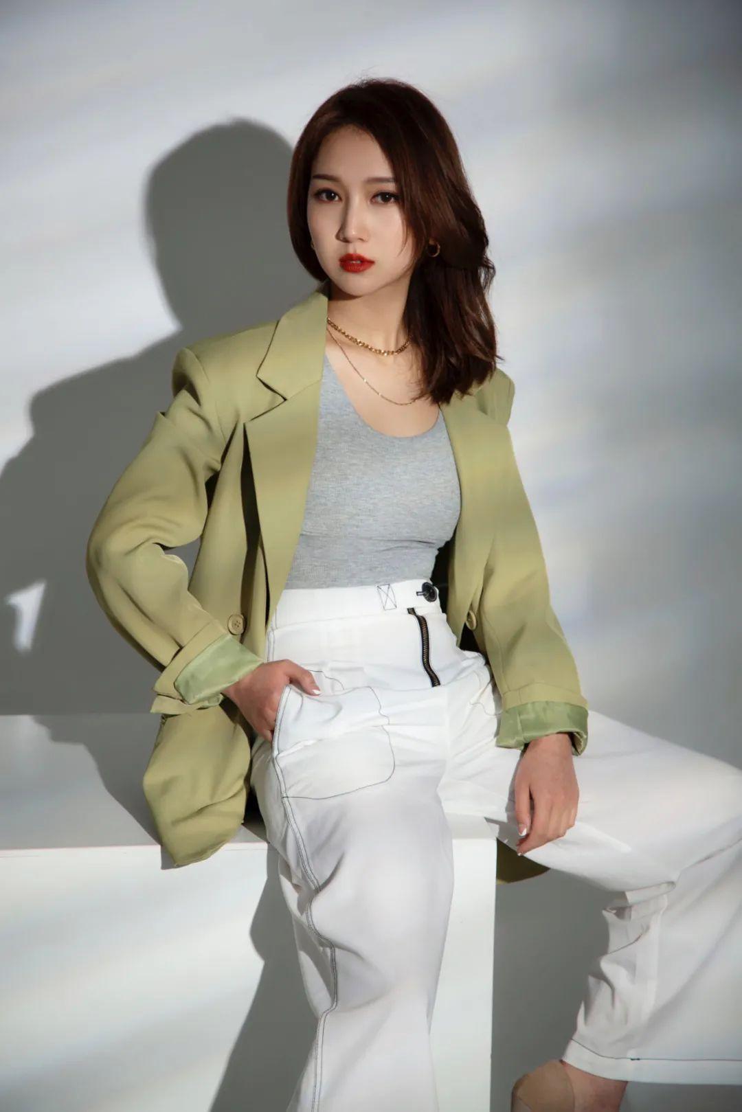 妆点睛致光彩照人职场女性素人改造计划