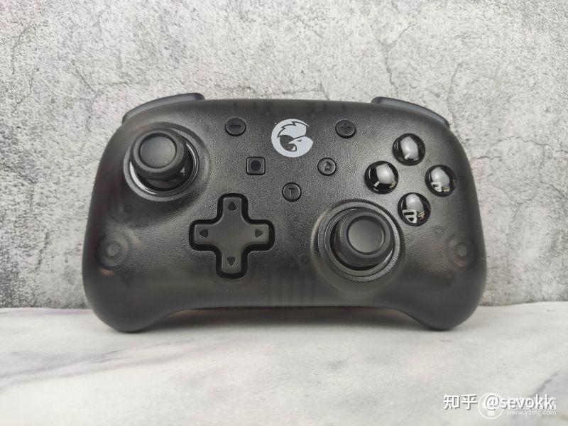 小巧机身功能竟如此全面盖世小鸡t4mini手柄为游戏带来畅快体验