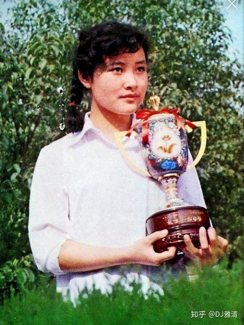 一组老照片,带你穿越到1979年,去看看那一年涌现出来的年轻电影明星们