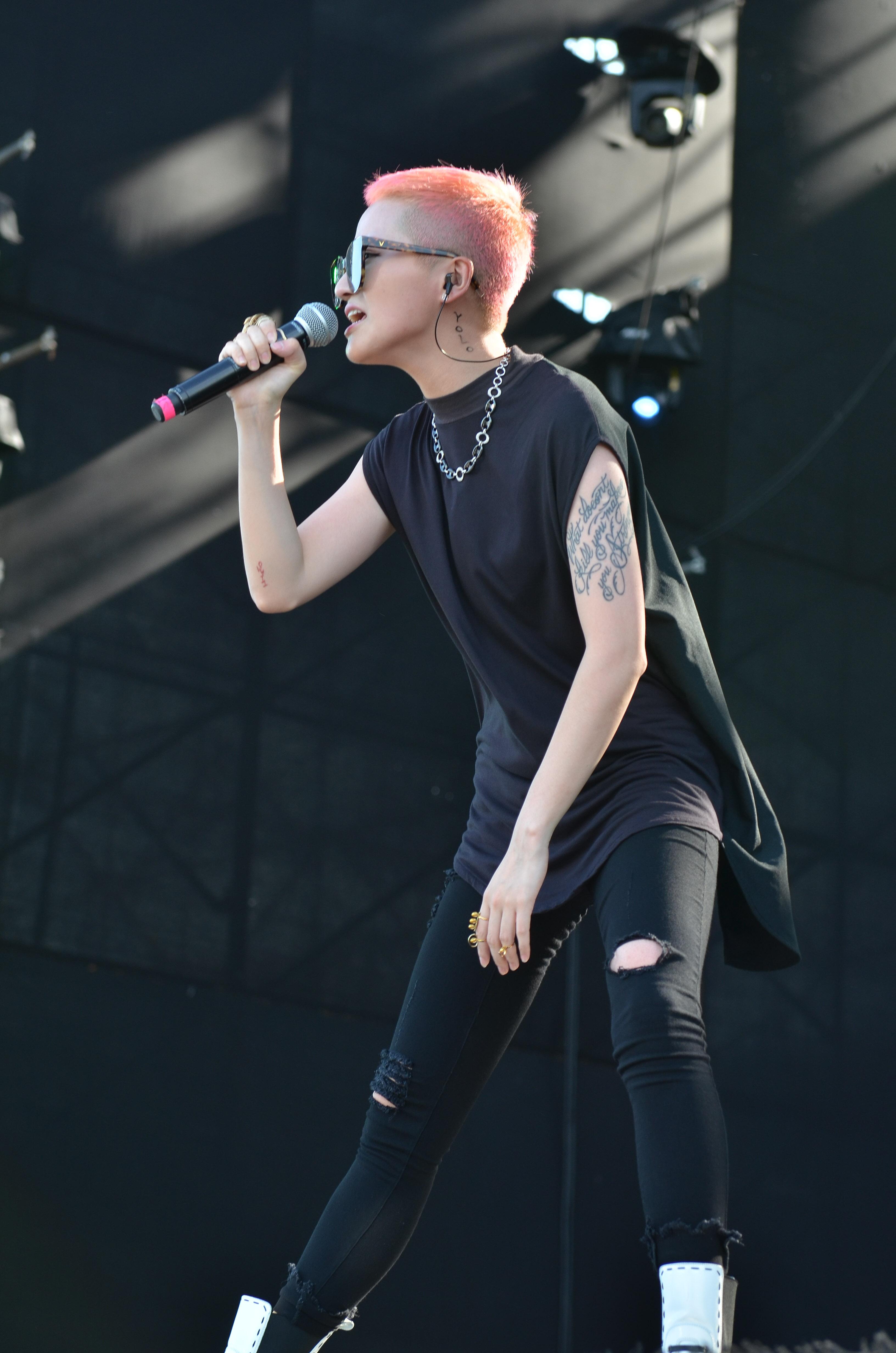 蒋瑶佳的一声yolo清脆又响亮