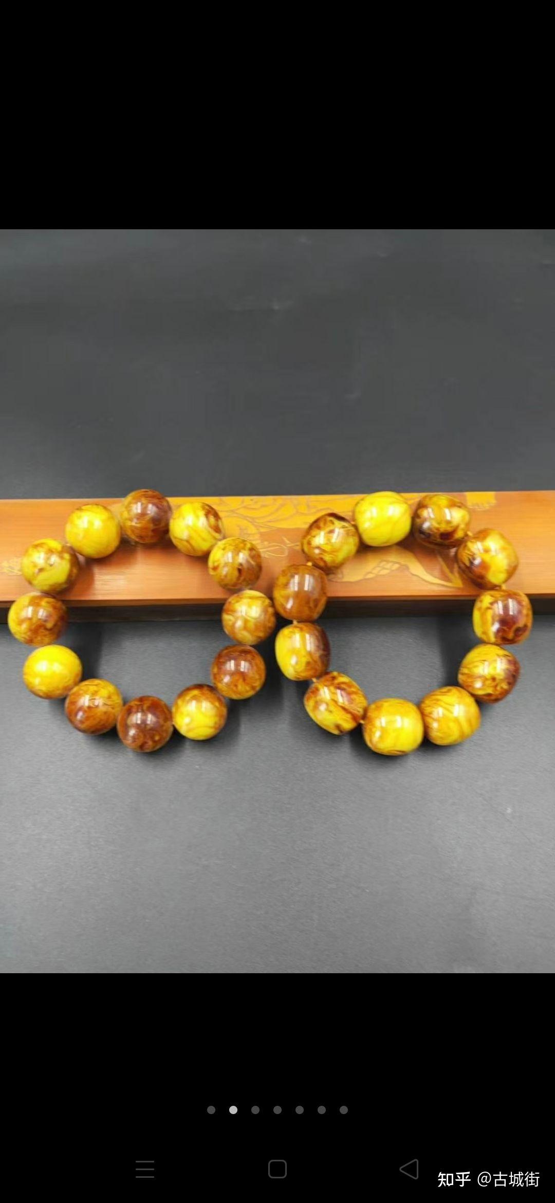 原矿鸡油黄琥珀蜜蜡手串一对色泽纯正华丽大气包浆均匀自然
