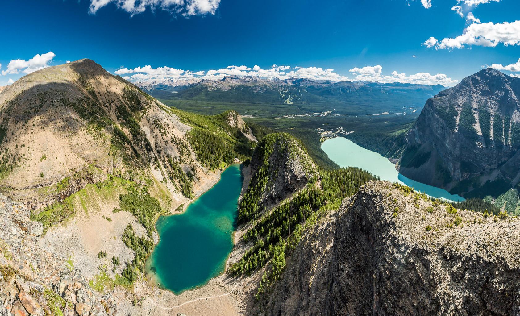 恶魔的拇指(devil's thumb,艾格尼丝湖(lake agnes)和大蜂巢(big