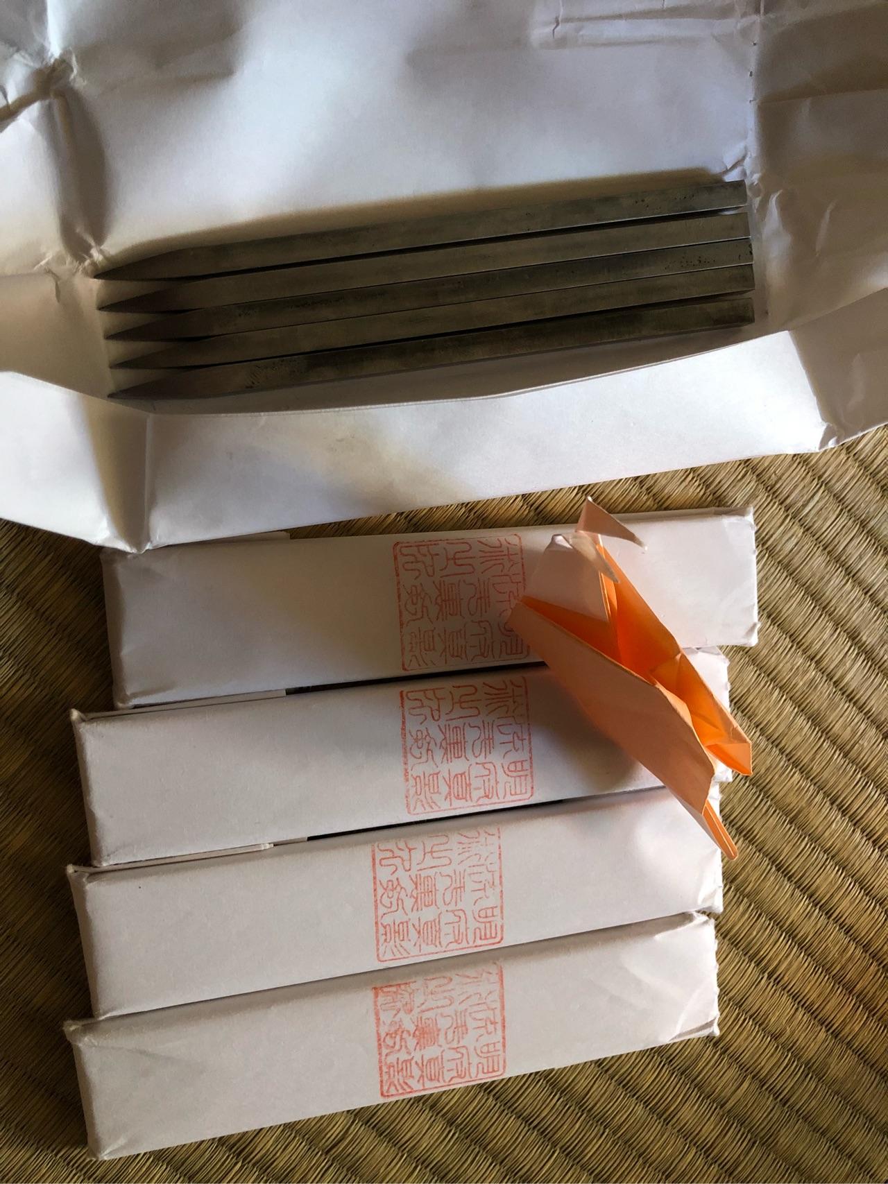 苦无和手里剑的用法? - 知乎