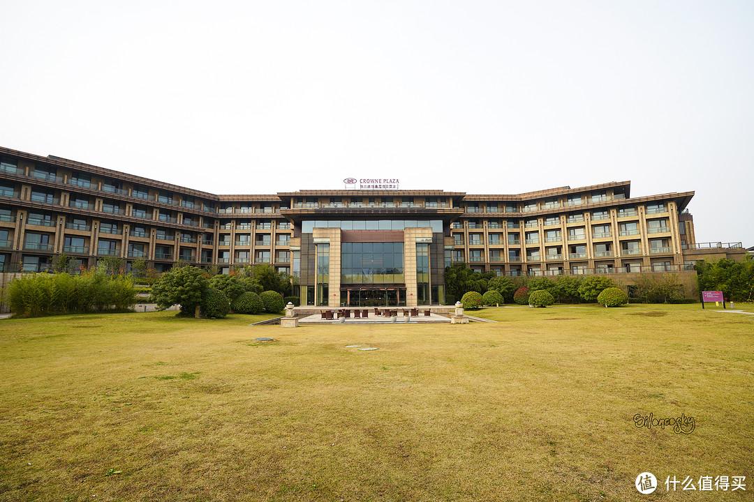 早餐绝赞的老牌酒店~大龙湖畔的徐州绿地皇冠假日酒店入住体验 - 知乎