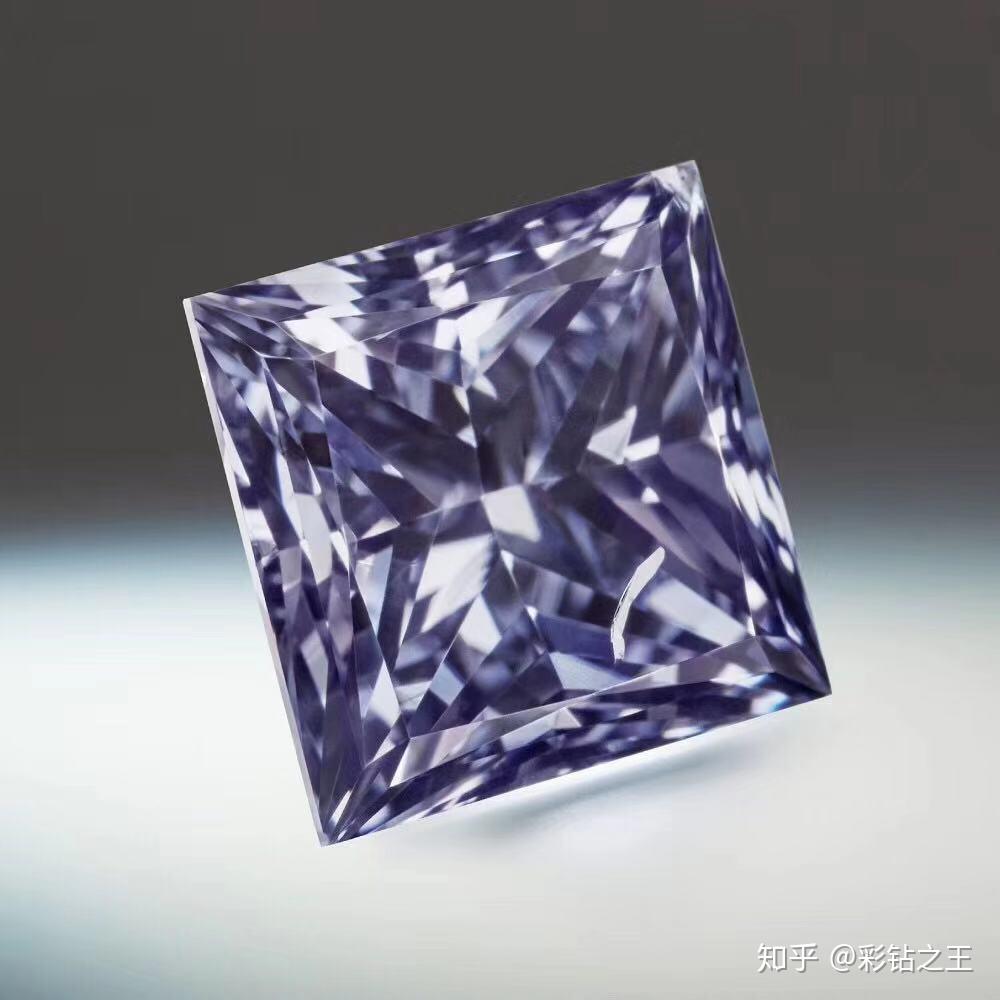 1/10阿盖尔矿脉也不是之产粉钻,中开采出来的钻石中仅有1/10的钻石是