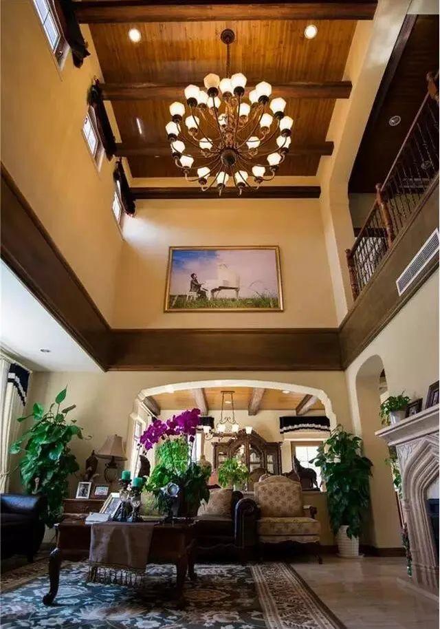 看one world抗疫演唱会时,我却被各路明星家的装修吸引了! - 知乎