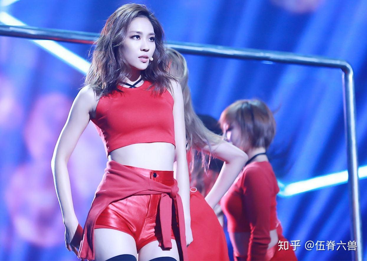 她们让大家看到了属于中国女团身上的风采,这一次,孟佳和王霏霏上对了