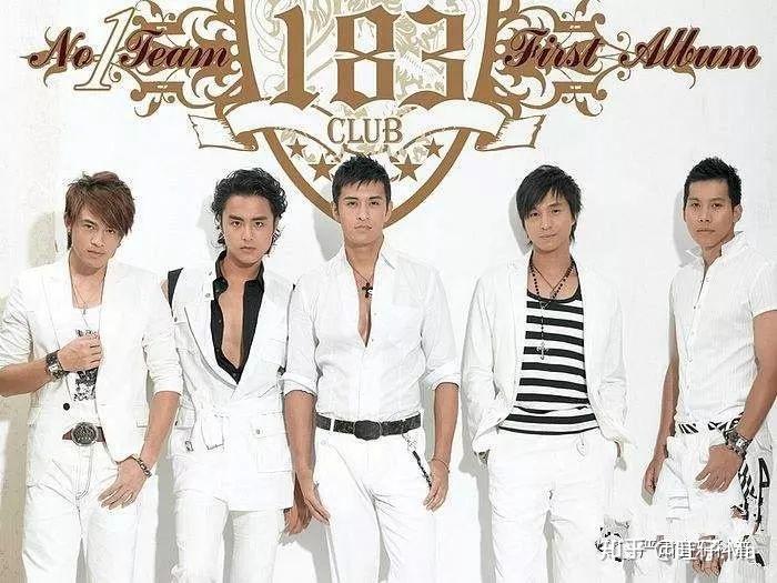 首先,不同于日韩有着完善的培训体系,台湾男子偶像组合一般都是以"