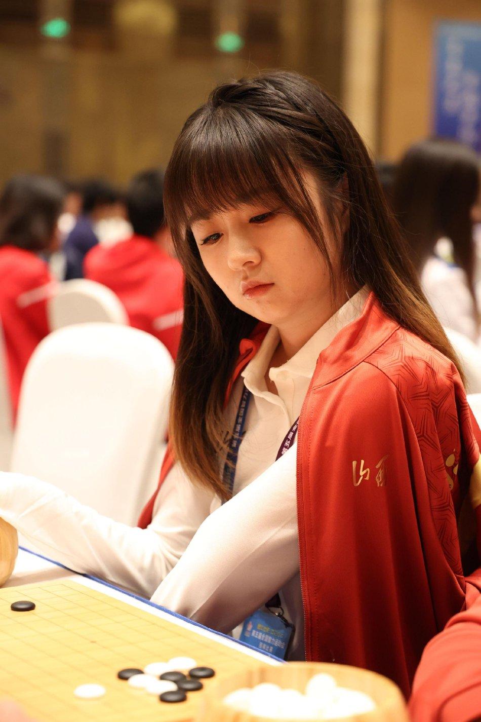 混双赛中,彭荃七段/战鹰二段组合,张英挺五段/谢少博二段等组合成功