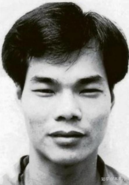 何贤澳门势力最大的家族轻松解决崩牙驹何鸿燊都不敢得罪他