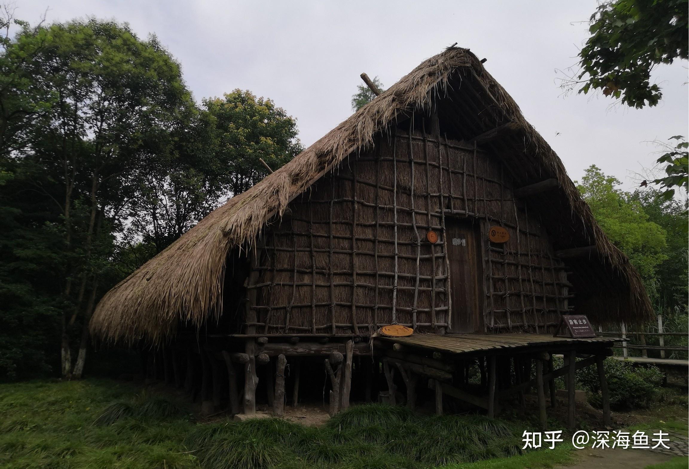 河姆渡遗址建筑特点图片