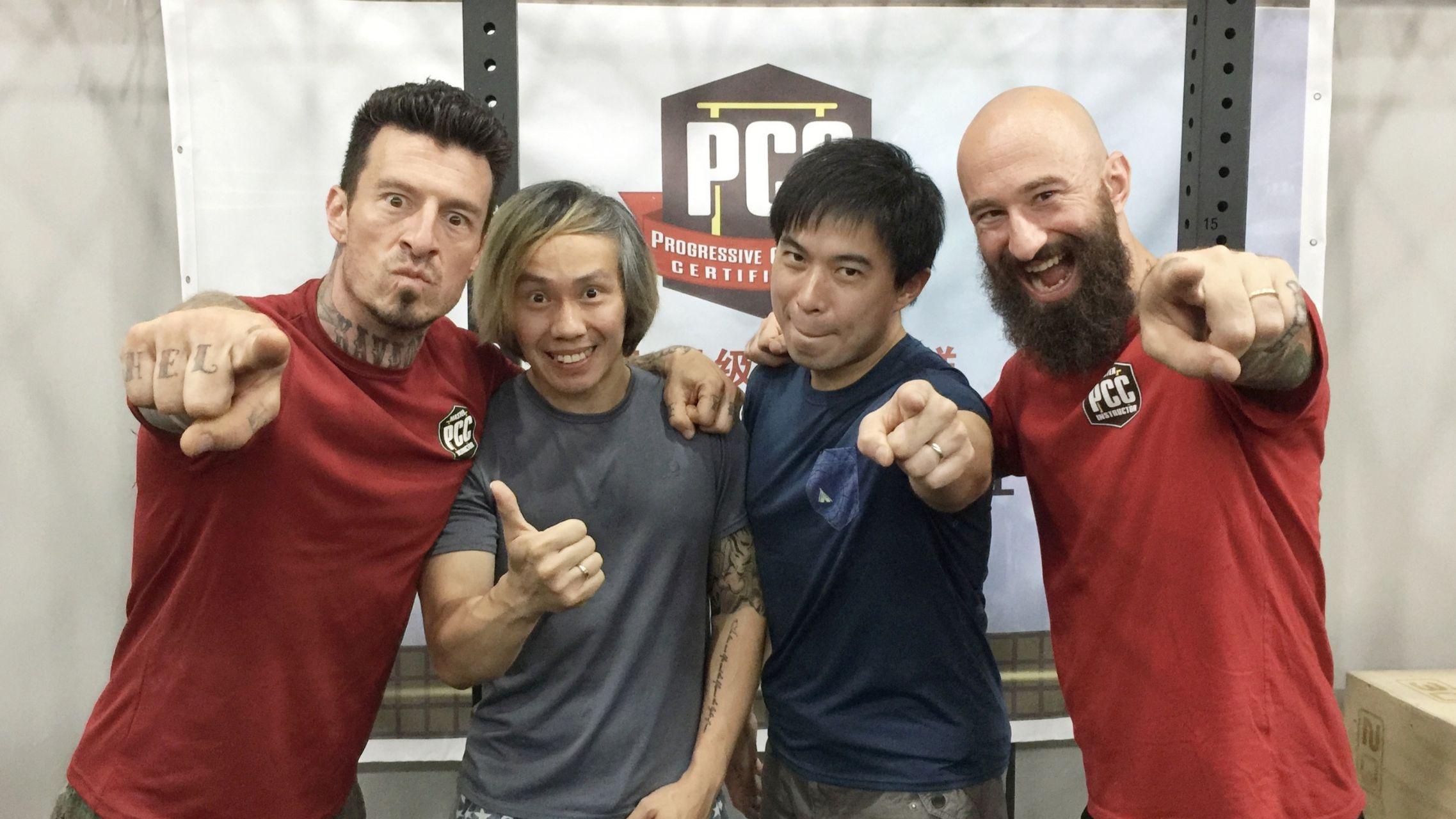 所谓pcc渐进式体操就是从囚徒健身延伸出来的徒手健身系统.