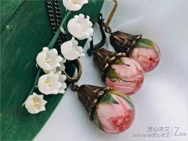 用树脂与花朵 打造不一样的饰品 附制作说明 知乎