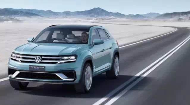 6l汽油机,两台电动机和一块14kwh的锂离子电池.