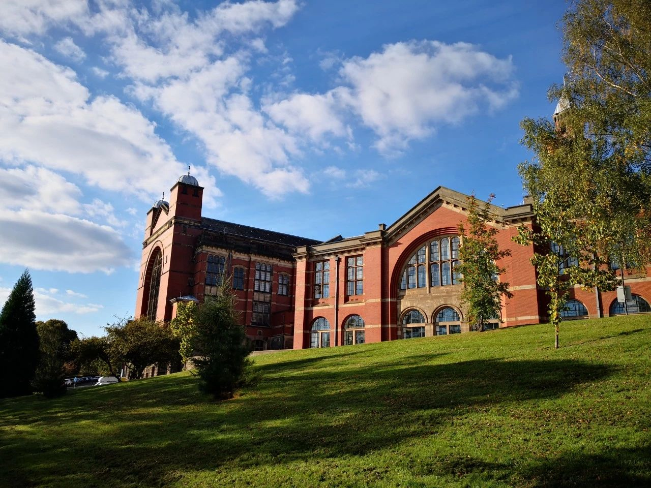 【名校体验1】伯大国际货币与银行专业课堂体验 - 知乎