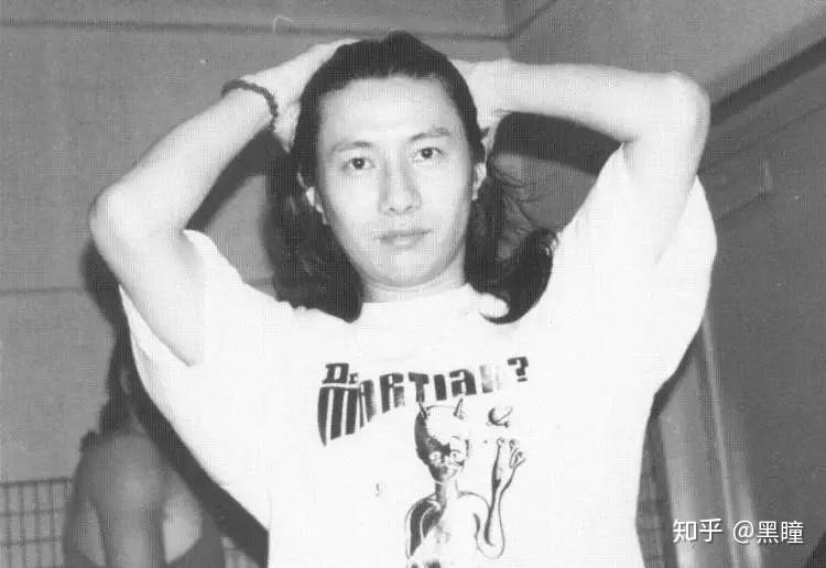 人物志；自学成才的摇滚巨星郑钧 - 知乎