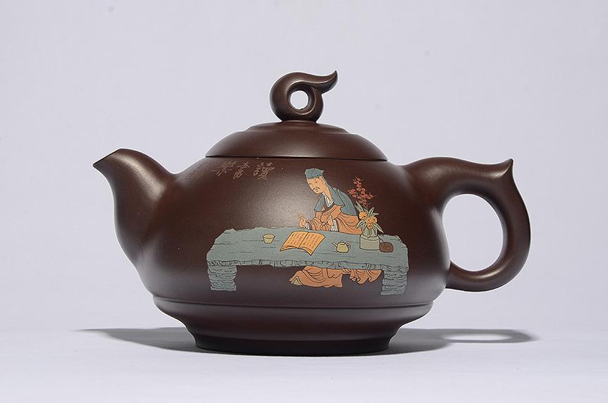 陈正初养眼养心紫砂壶的彩绘艺术