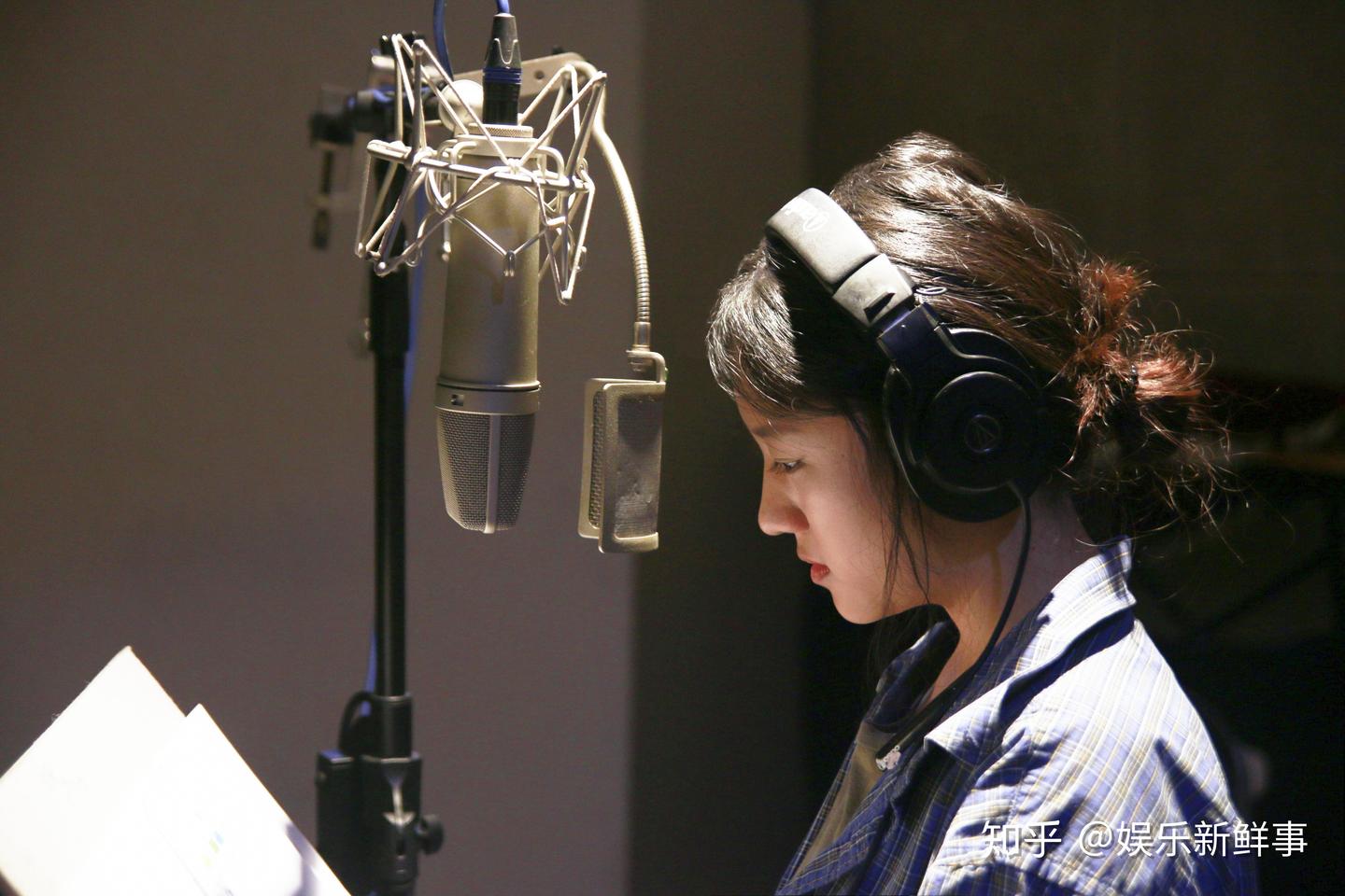 “好声音”亚军斯丹曼簇首登《我要上春晚》藏腔高音惊艳全场 - 知乎