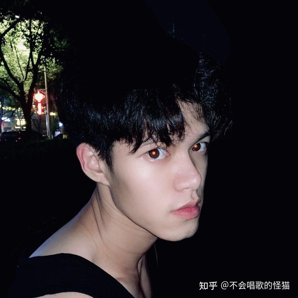 你见过塌鼻子的帅哥吗