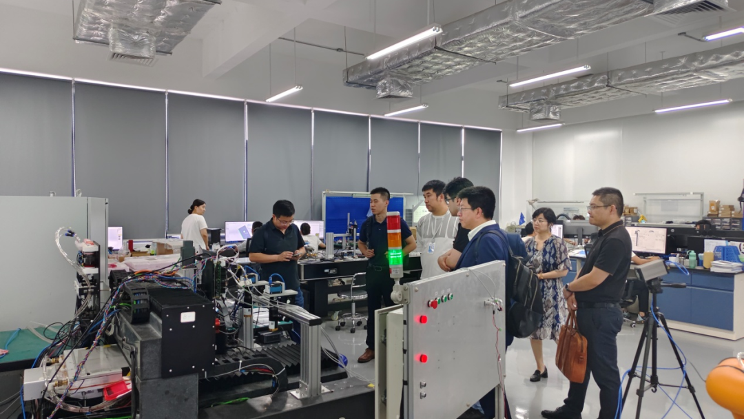 中国眼谷执行主任徐良德一行到季华实验室调研交流 - 知乎