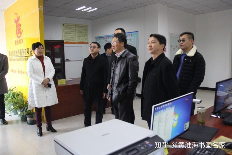 濉溪副县长任婷,县政府办副主任张思华,县教育局局长单春晓等相关负责