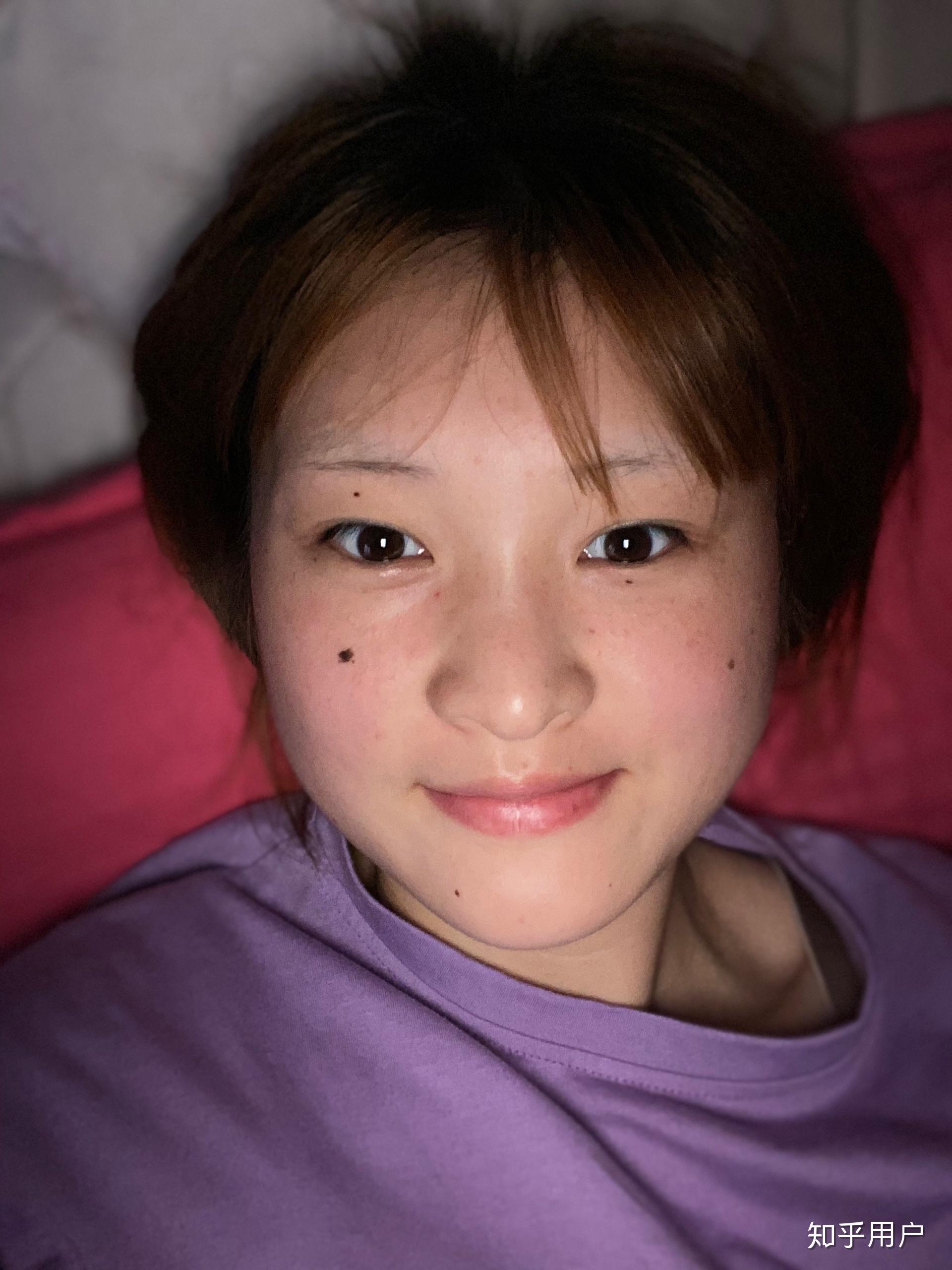 平常自拍还好一照证件照丑爆? - 知乎