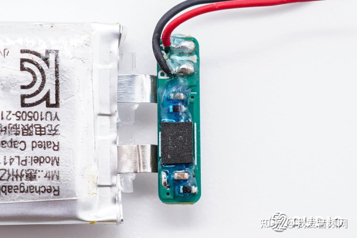 小米手环7拆解,升级192×490分辨率,观感细腻流畅,新增息屏显示  第39张 小米手环7拆解,升级192×490分辨率,观感细腻流畅,新增息屏显示  第39张