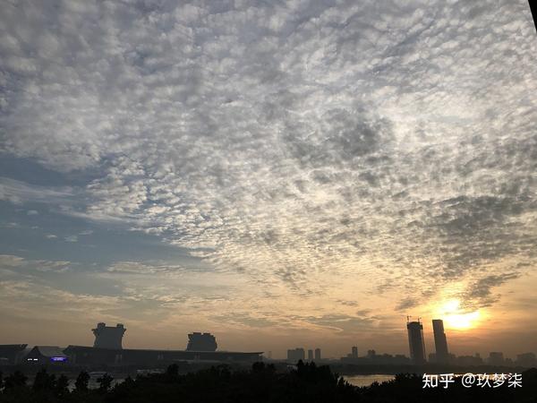 邱奇遇的文案合集(伤感文案合集~~)