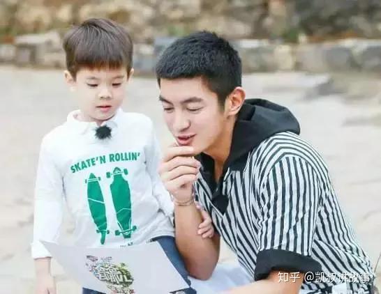 人生第一次上学，16张图，看哭了……