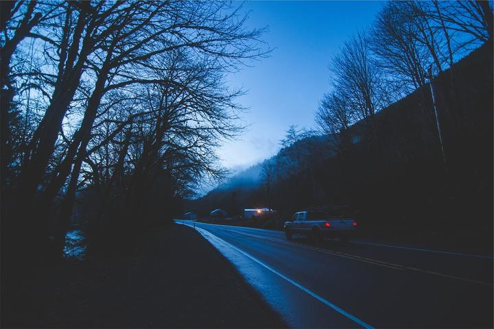 奔驰无人驾驶物流车3