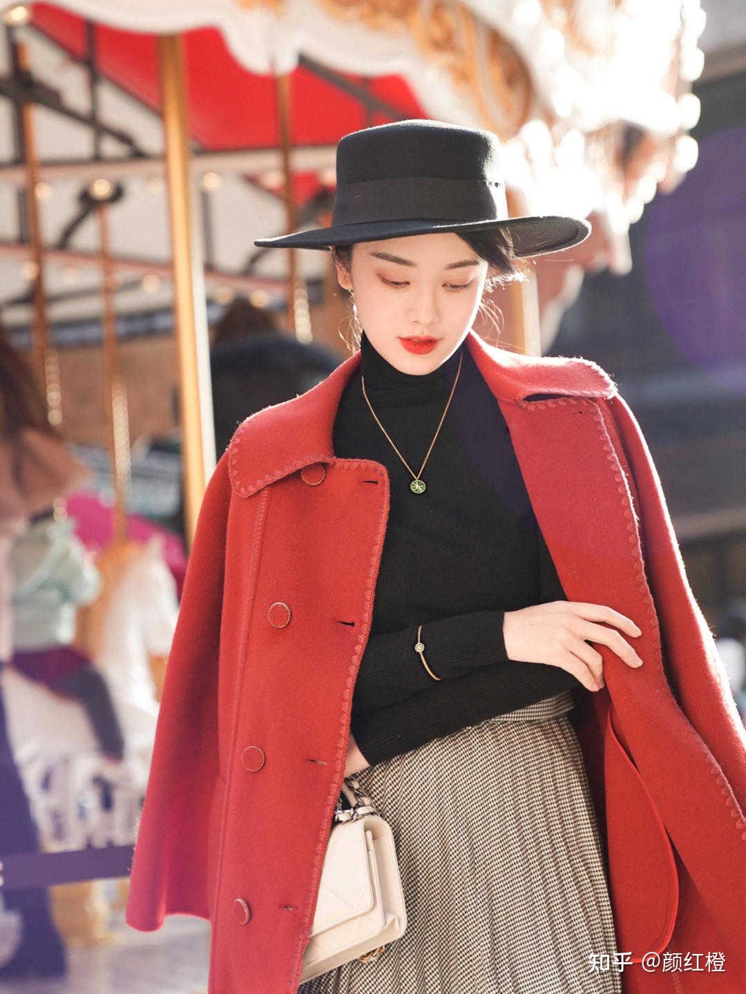 冬天穿搭不懂配色试试黑红配吧成熟稳重又有气场谁穿谁美