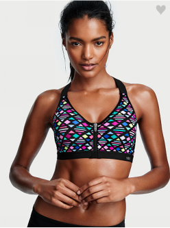 运动内衣怎么穿进去的 v2-1d30534e2e538cb66da53688858ad95a_b.png