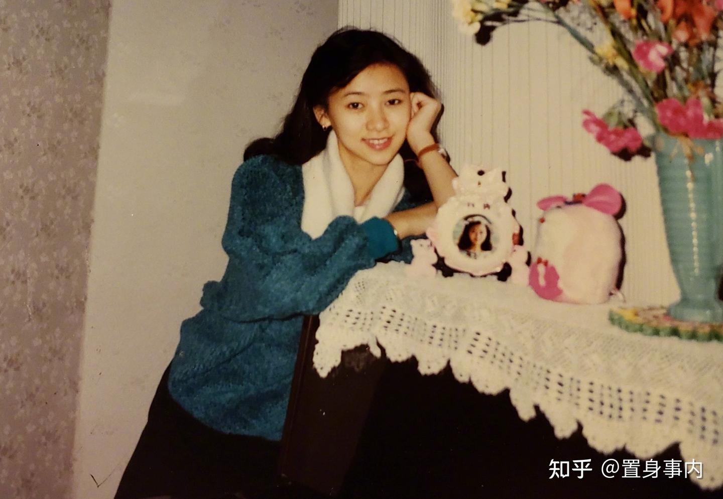 艳星”翁虹：攀上日本富豪，被豪门扫地出门，39岁一吻定情- 知乎