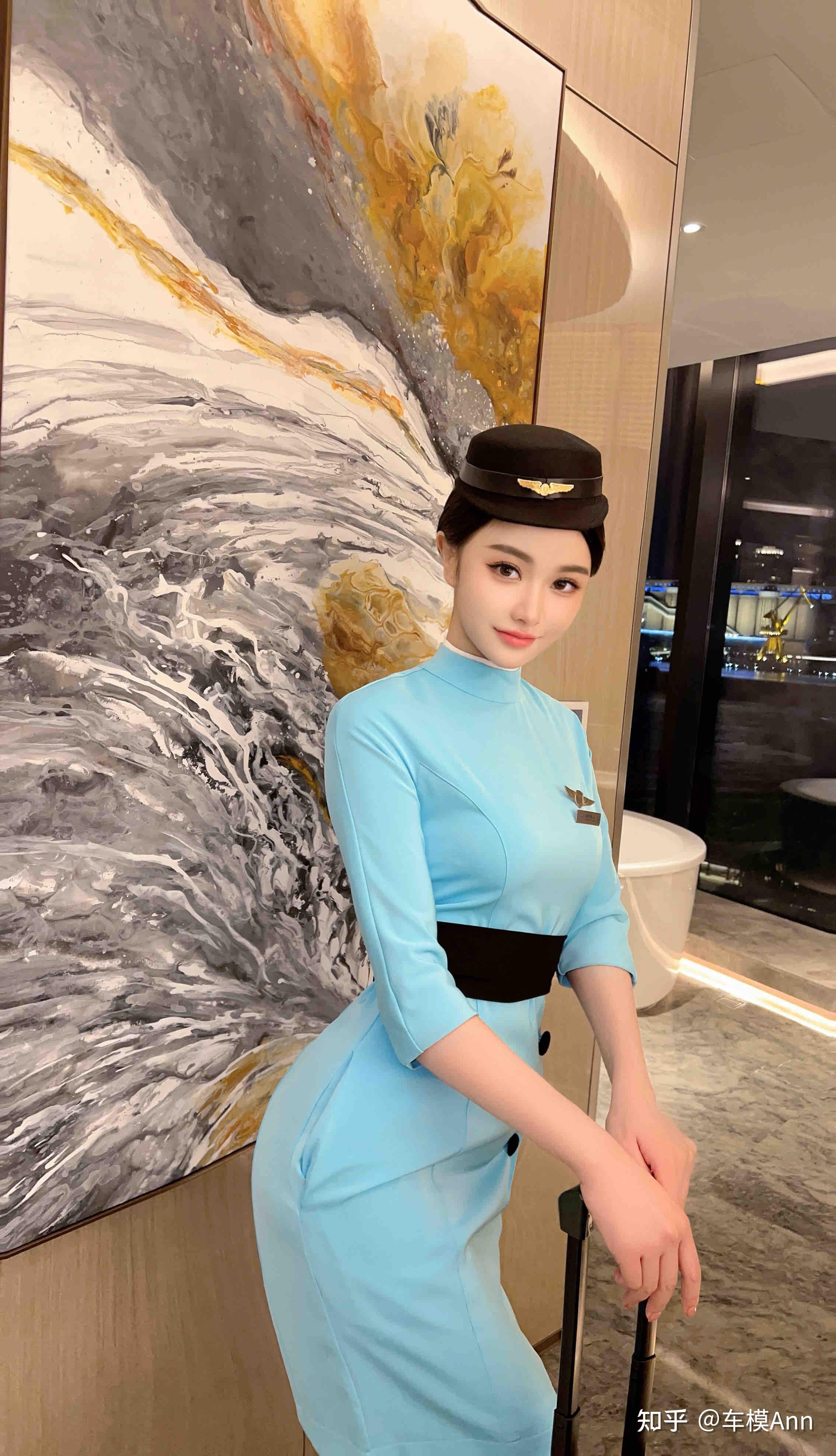 美女和渣男空姐图片